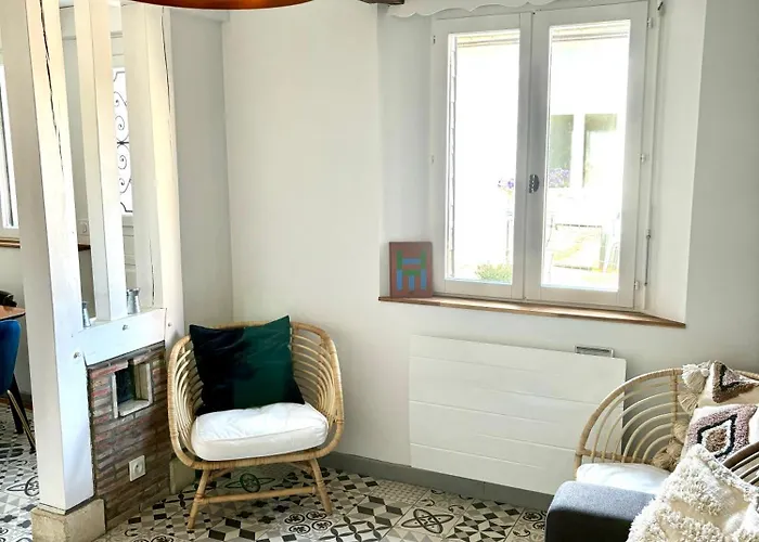 Дом отдыха La Petite Ardoise - Maison Au Calme Pour 4 Pers